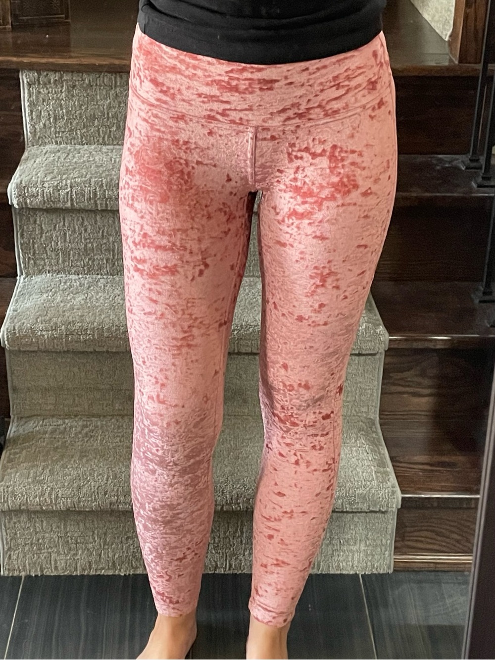 Lululemon Wunder Lounge High-Rise Legging Crushed Velvet Size 6 Soft Cranberry